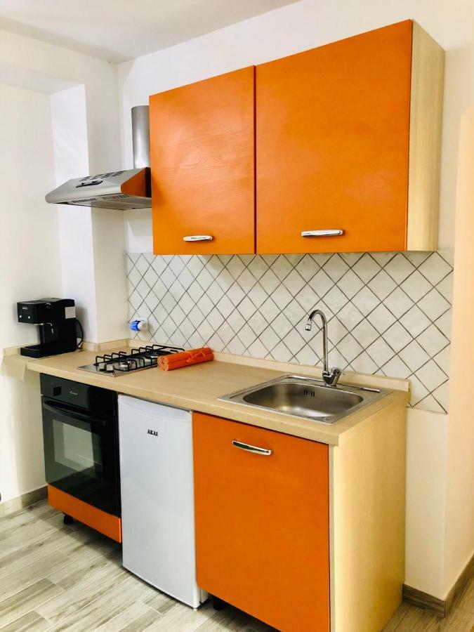 Mamarico' Apartament คาตาเนีย ภายนอก รูปภาพ
