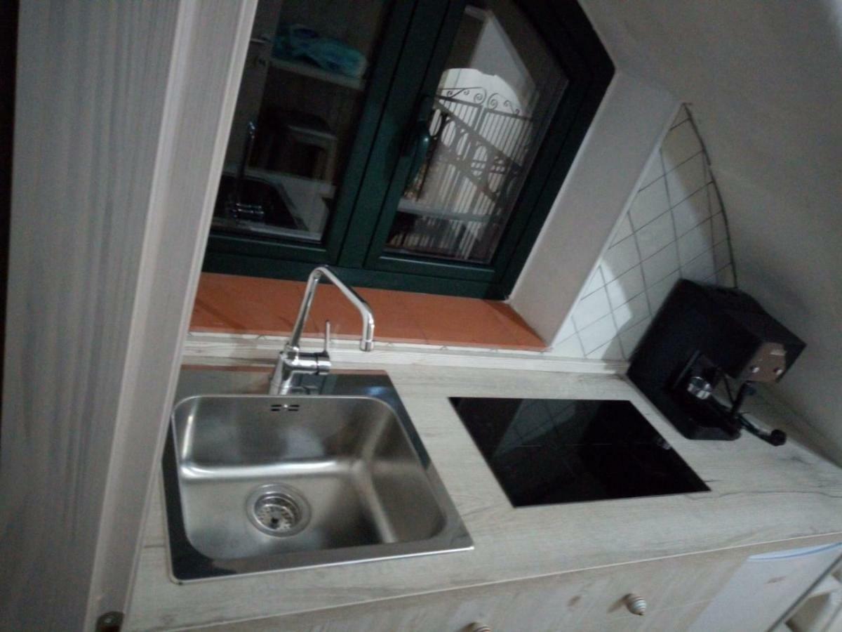 Mamarico' Apartament คาตาเนีย ภายนอก รูปภาพ