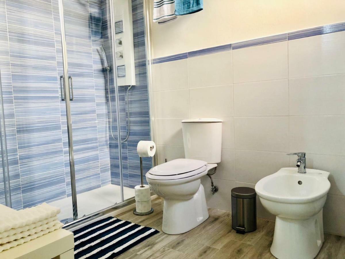 Mamarico' Apartament คาตาเนีย ภายนอก รูปภาพ